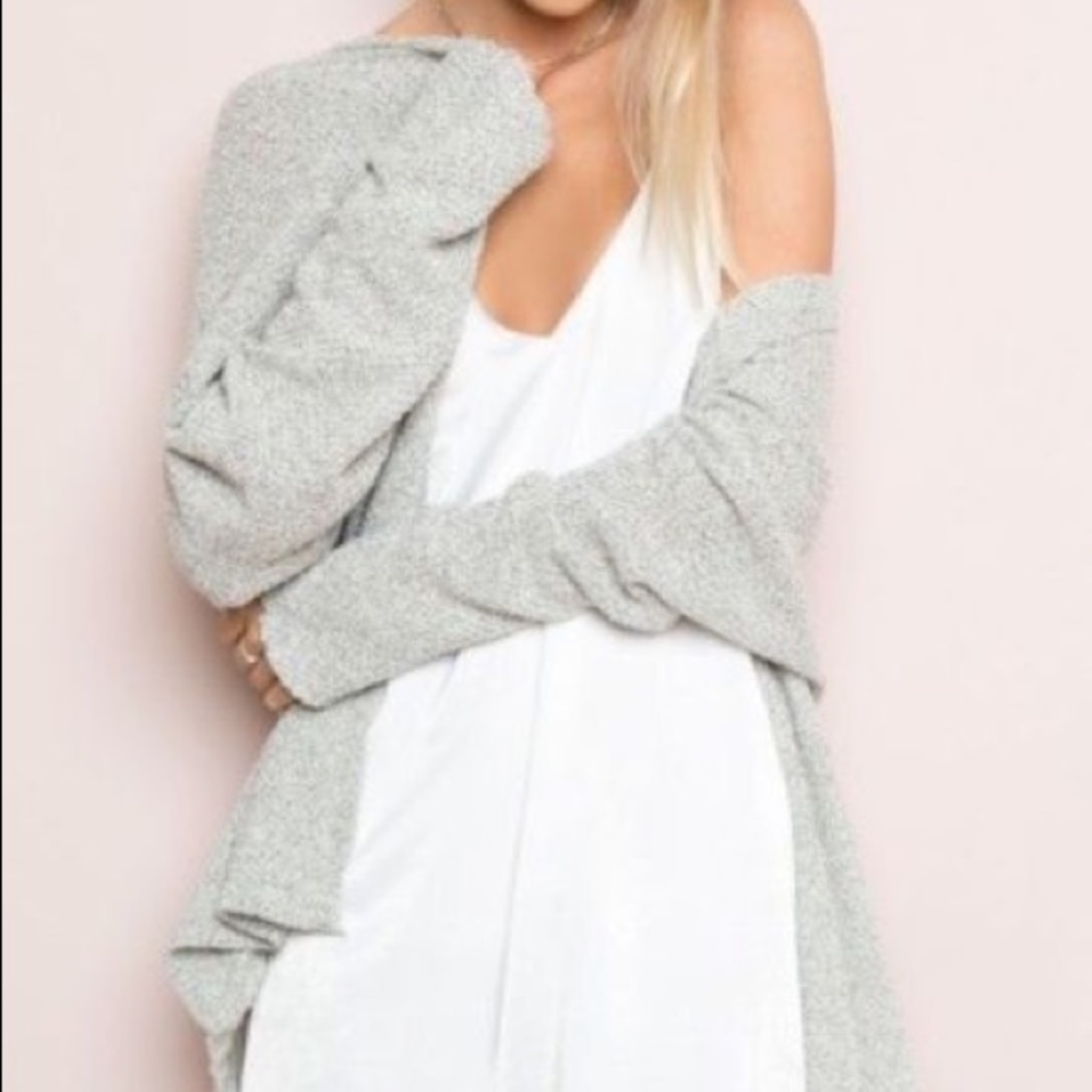 brandy melville  caroline cardigan